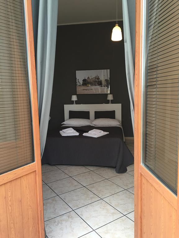 Platamone Rooms Κατάνια Εξωτερικό φωτογραφία
