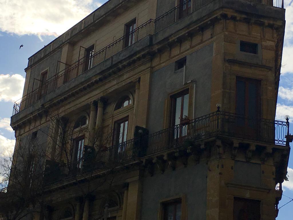 Platamone Rooms Κατάνια Εξωτερικό φωτογραφία