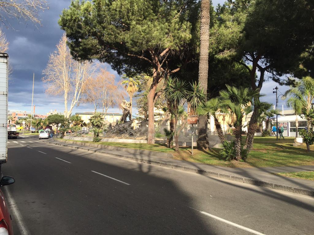 Platamone Rooms Κατάνια Εξωτερικό φωτογραφία